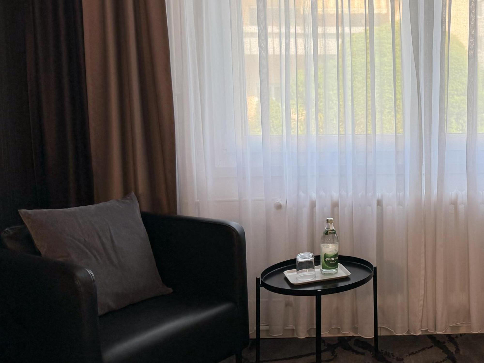 Eisberg Hotel Schwanen Lahr  Luaran gambar