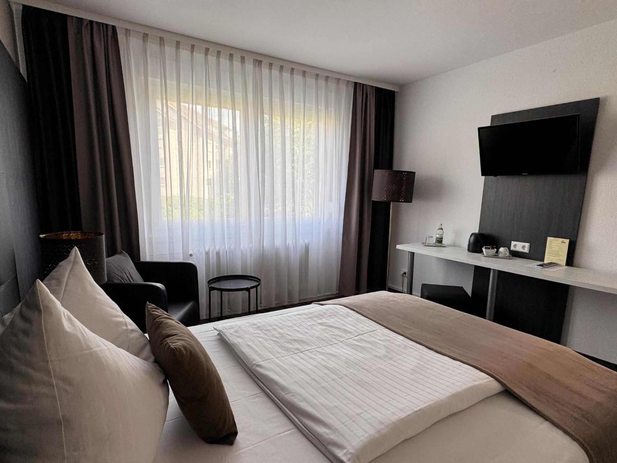 Eisberg Hotel Schwanen Lahr  Luaran gambar